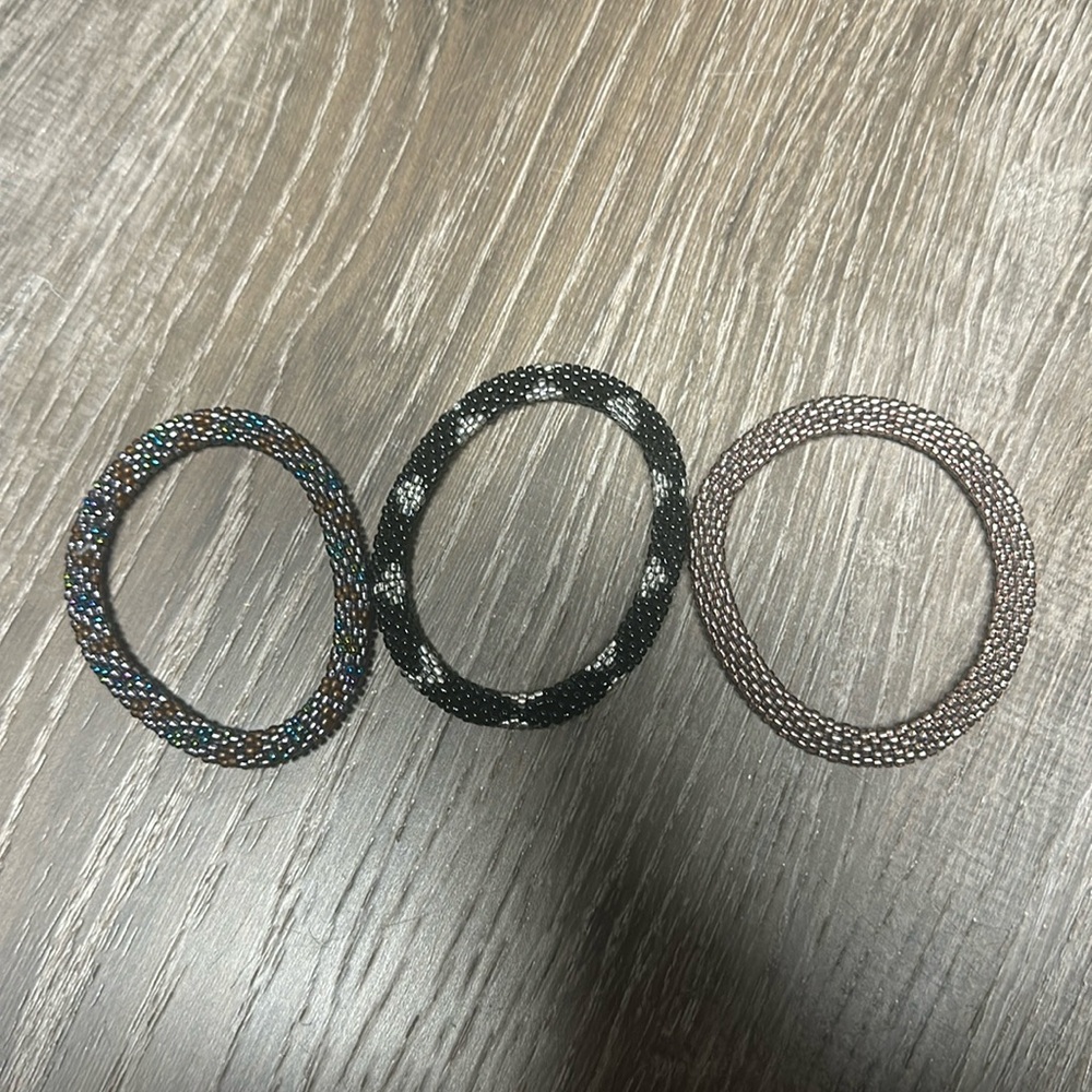 Sashka Nepal beaded bracelets